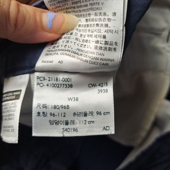 Levis Navy Blue Chino SHORTS MENS SIZE 38 Standard Bermuda Zip Fly Mid Rise - Picture 5 of 5